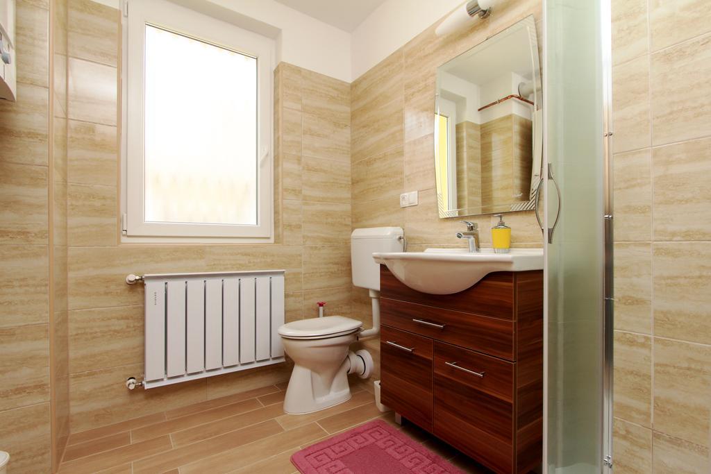 Bodó Park Apartment Heviz Quarto foto