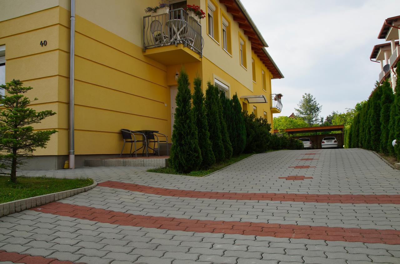 Bodó Park Apartment Heviz Exterior foto