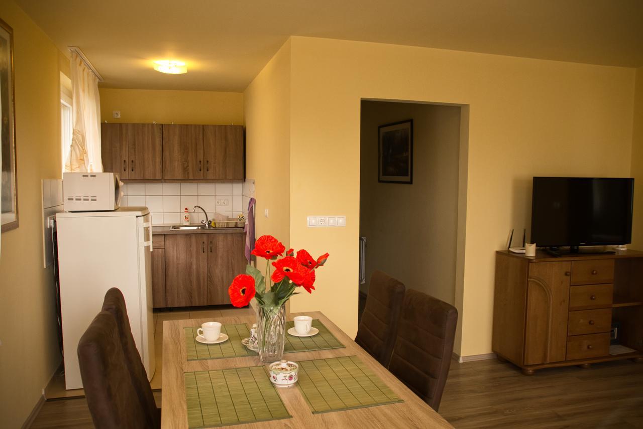 Bodó Park Apartment Heviz Exterior foto